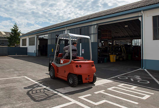 Corso di formazione conduzione carrelli elevatori – 27, 28 e 29 APRILE 2026